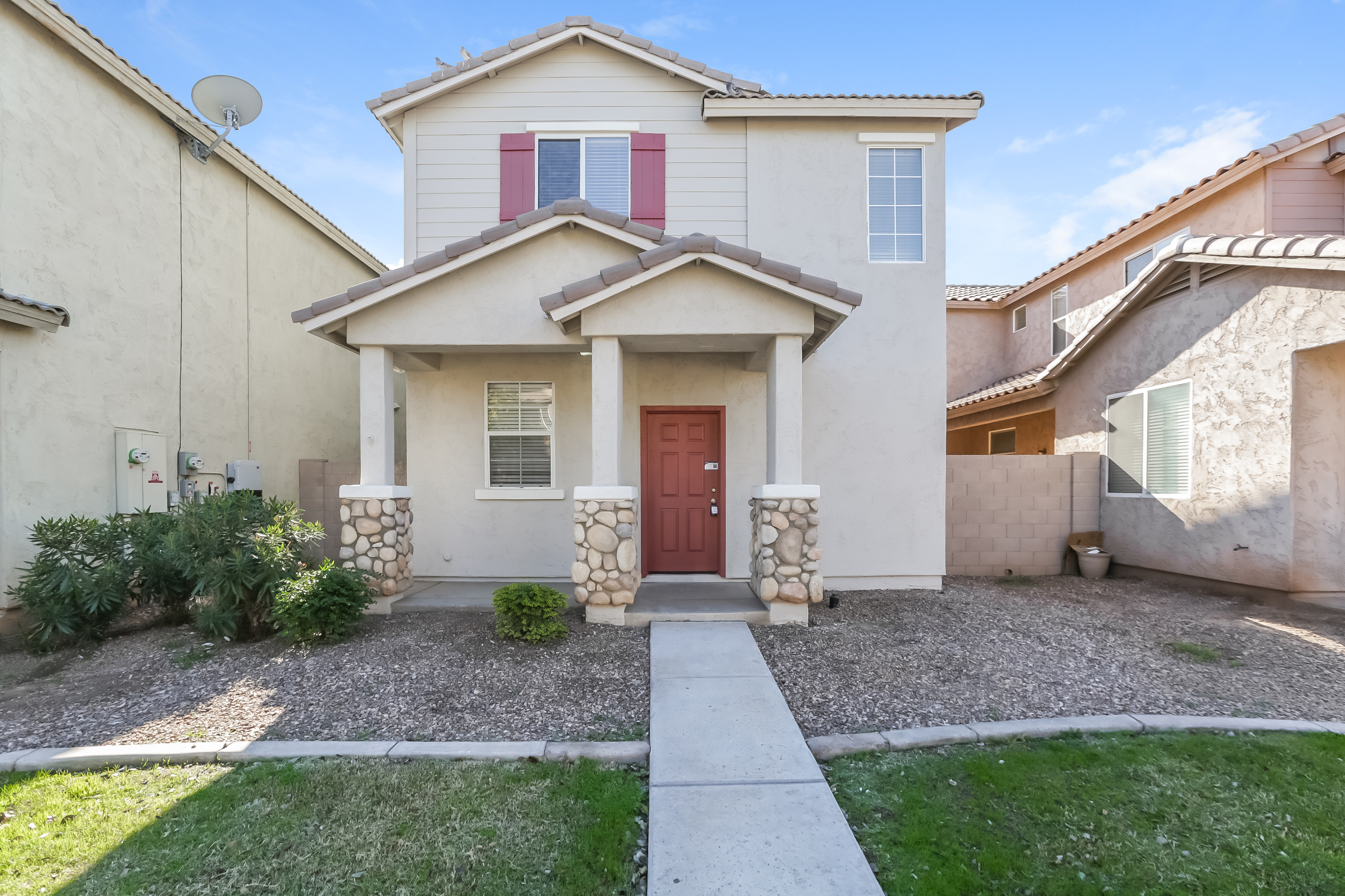 5337 W Warner St Phoenix, AZ 85043